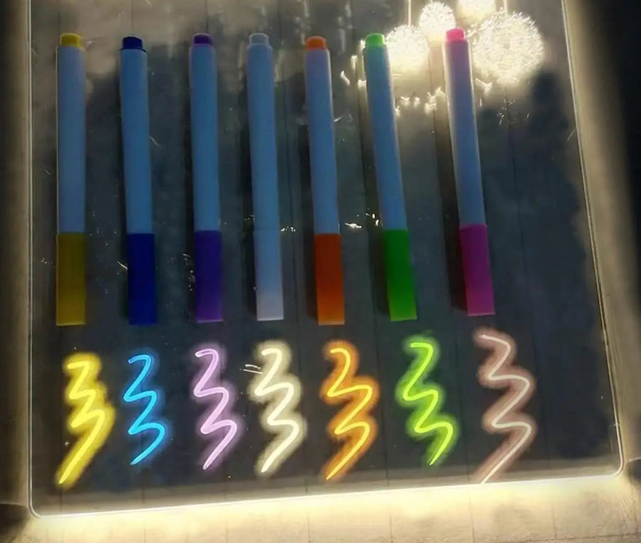 Los 7 rotuladores de colores de la pizarra LED